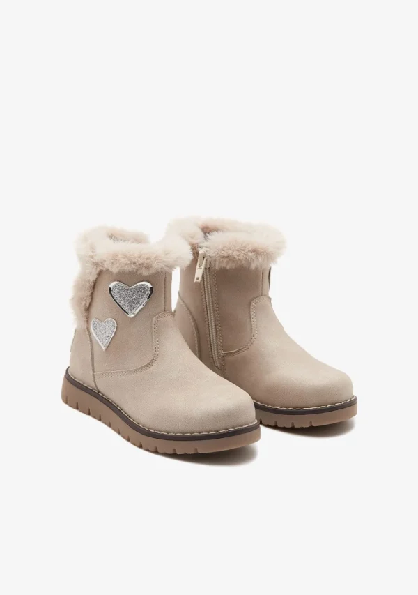 Conguitos Botas De Felpa Beige Con Corazones^ Botas | Botas